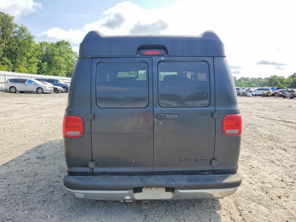 54693706 :رقم المزاد ، 2B6HB11YXYK128431 vin ، 2000 Dodge Ram Van مزاد بيع