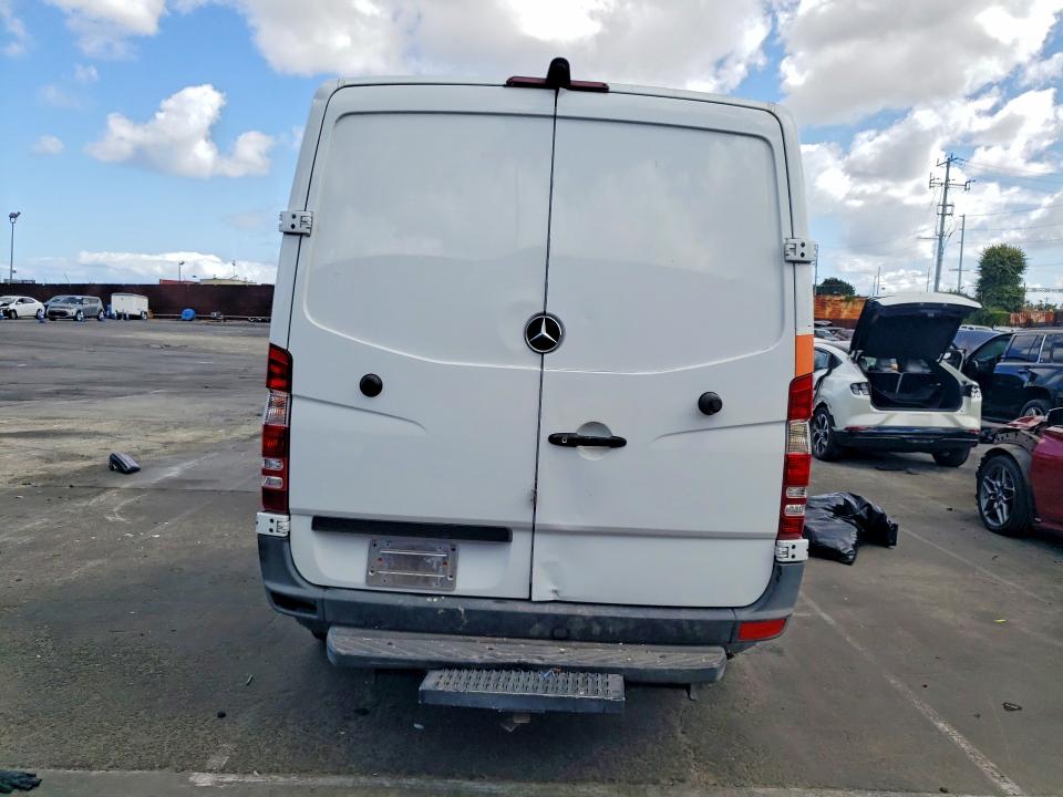 Продаж на аукціоні авто 2015 Mercedes-benz Sprinter, vin: WD3PE7DCXF5981098, номер лоту: 55118166