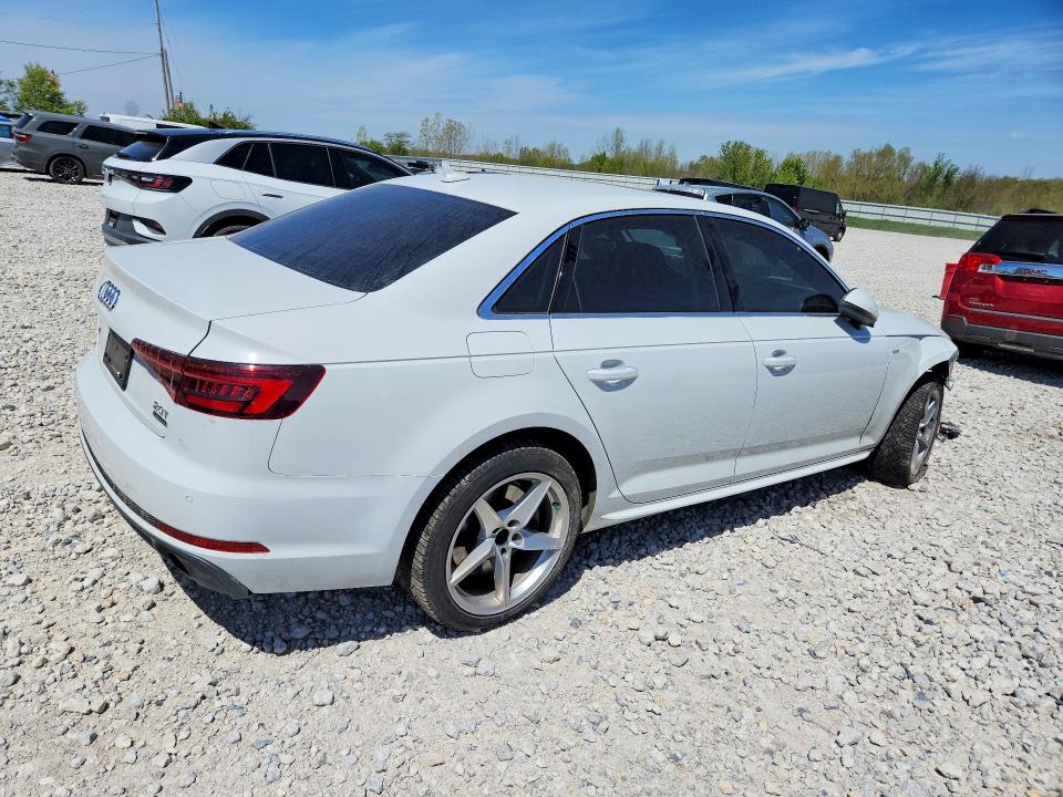 Aukcja sprzedaży 2018 Audi A4, vin: WAUENAF45JN010502, numer aukcji: 52924016