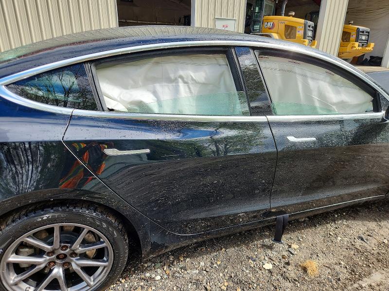 Продаж на аукціоні авто 2018 Tesla Model 3, vin: 5YJ3E1EB8JF184315, номер лоту: 52487046