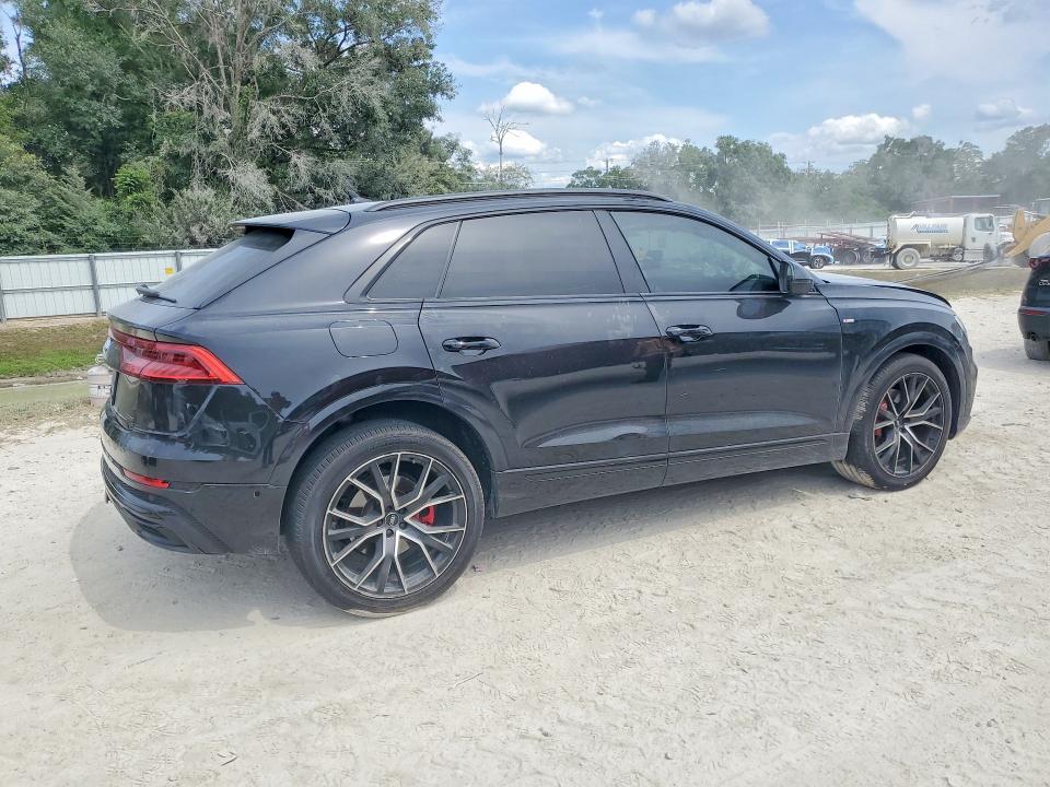 Продаж на аукціоні авто 2021 Audi Q8, vin: WA1EVAF15MD003773, номер лоту: 51886156
