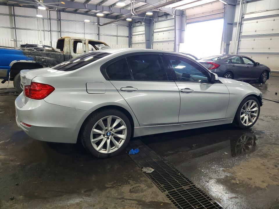 Продажа на аукционе авто 2013 Bmw 328, vin: WBA3A5G58DNP20550, номер лота: 55212536