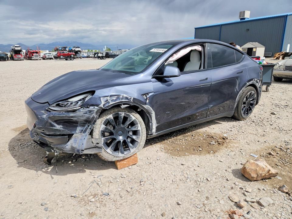 Продажа на аукционе авто 2021 Tesla Model Y, vin: 5YJYGDEE8MF240401, номер лота: 52565096