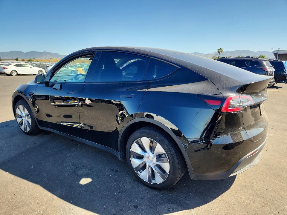 53276686 :رقم المزاد ، 7SAYGDEE0PA061595 vin ، 2023 Tesla Model Y مزاد بيع
