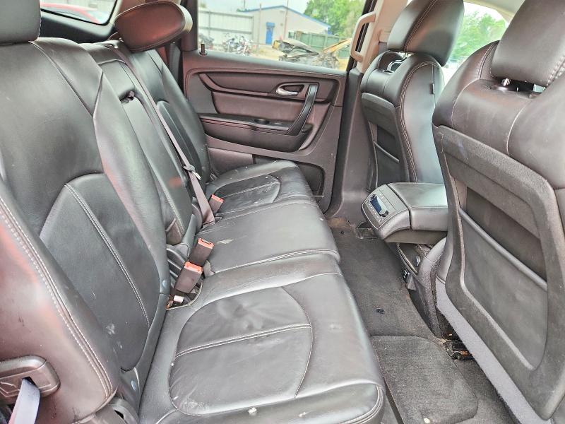 2015 Chevrolet Traverse მანქანა იყიდება აუქციონზე, vin: 1GNKRHKDXFJ368774, აუქციონის ნომერი: 52449096