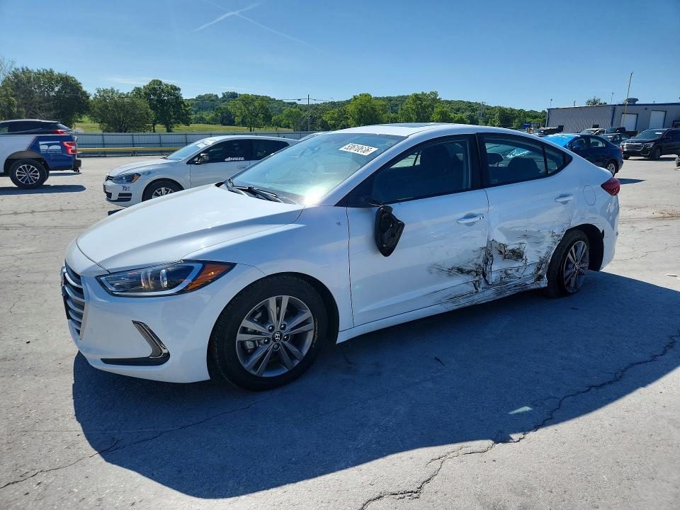2017 Hyundai Elantra მანქანა იყიდება აუქციონზე, vin: 5NPD84LF6HH163526, აუქციონის ნომერი: 53610666