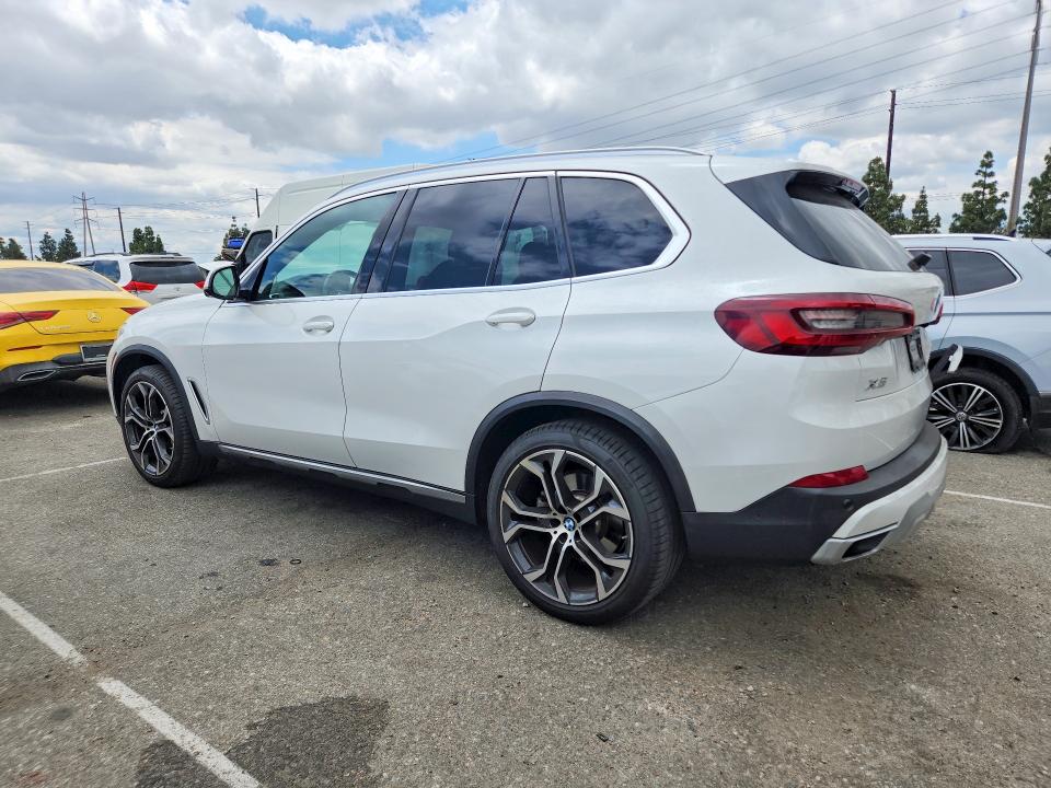 55458296 :رقم المزاد ، 5UXCR4C08N9N36265 vin ، 2022 Bmw X5 مزاد بيع