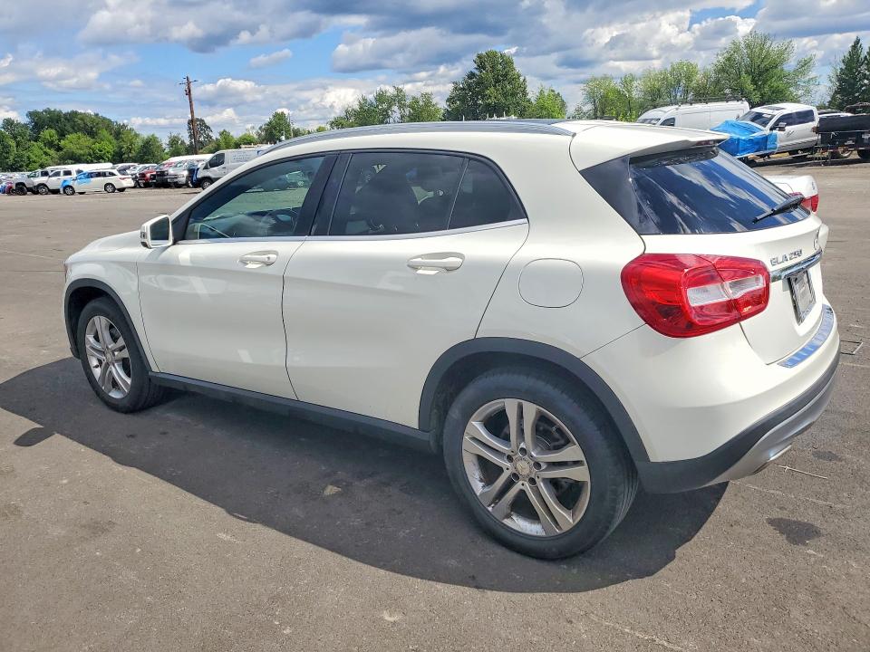 54875506 :رقم المزاد ، WDCTG4EBXGJ230105 vin ، 2016 Mercedes-benz Gla مزاد بيع