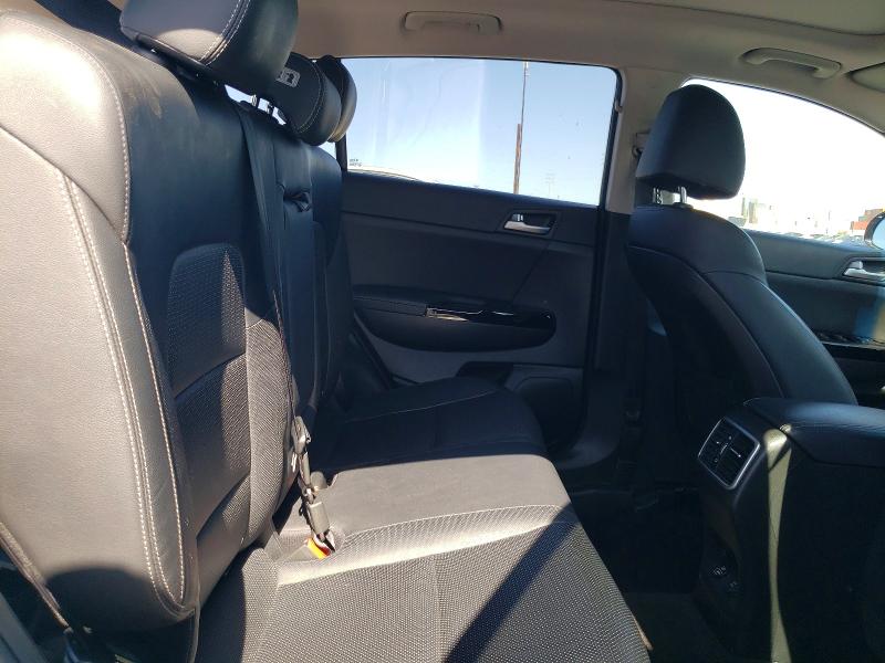 Продаж на аукціоні авто 2018 Kia Sportage, vin: KNDPR3A60J7331064, номер лоту: 54305586