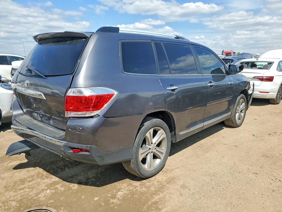 Продажа на аукционе авто 2011 Toyota Highlander, vin: 5TDDK3EH4BS052839, номер лота: 52406446