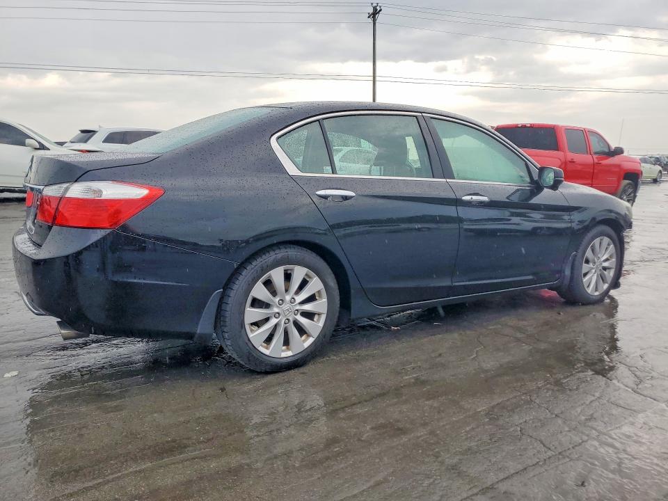 54475496 :رقم المزاد ، 1HGCR2F79FA064674 vin ، 2015 Honda Accord مزاد بيع