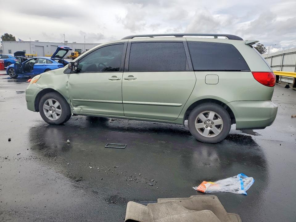 55208856 :رقم المزاد ، 5TDZA23C86S409715 vin ، 2006 Toyota Sienna مزاد بيع