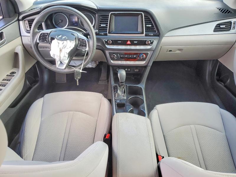 2019 Hyundai Sonata მანქანა იყიდება აუქციონზე, vin: 5NPE24AF0KH735318, აუქციონის ნომერი: 53556406