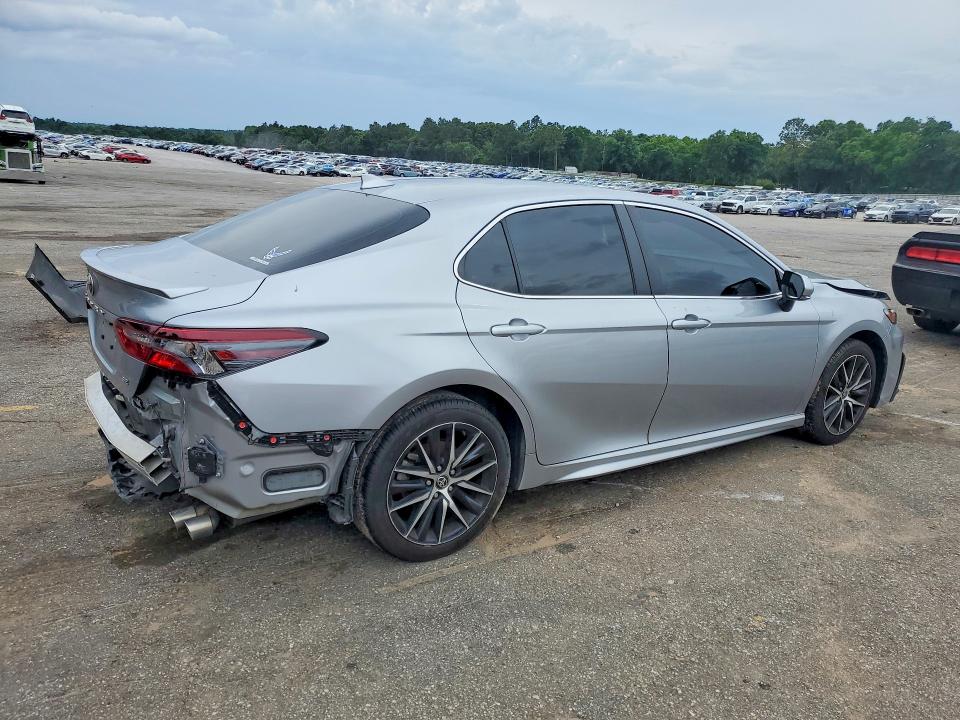 Продаж на аукціоні авто 2024 Toyota Camry, vin: 4T1T11AK3RU852439, номер лоту: 53180236
