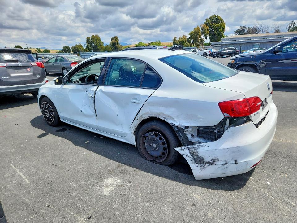 2014 Volkswagen Jetta მანქანა იყიდება აუქციონზე, vin: 3VWD17AJ1EM424545, აუქციონის ნომერი: 55408576
