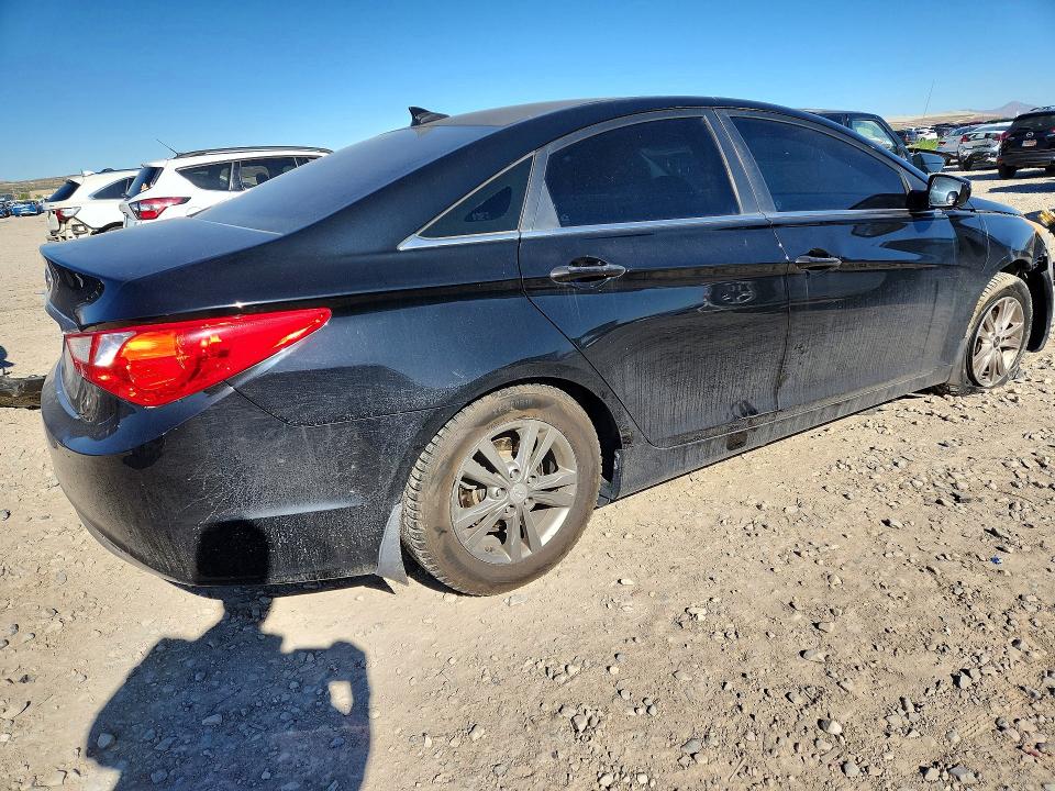 Продажа на аукционе авто 2013 Hyundai Sonata, vin: 5NPEB4AC9DH674673, номер лота: 52077576