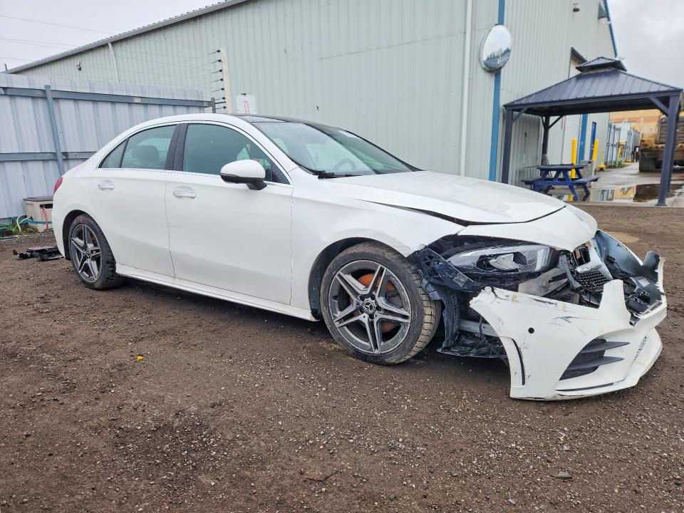2022 Mercedes-benz A მანქანა იყიდება აუქციონზე, vin: W1K3G4FB3NJ330649, აუქციონის ნომერი: 50577736