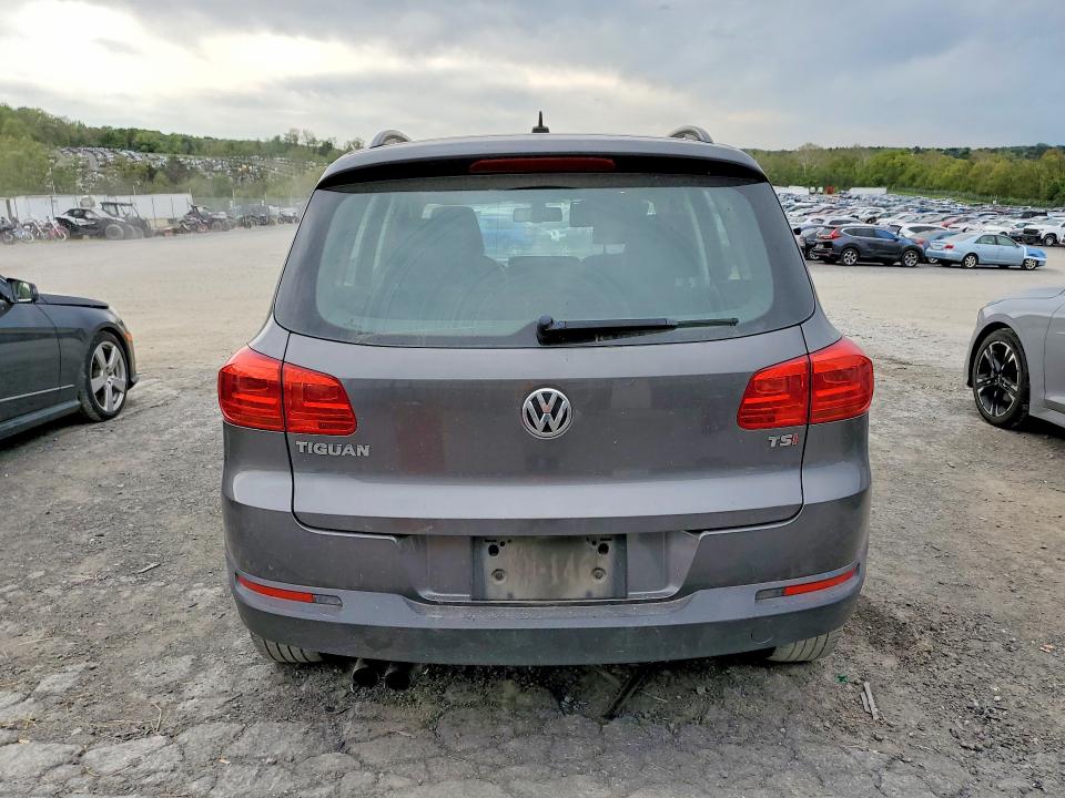 2016 Volkswagen Tiguan მანქანა იყიდება აუქციონზე, vin: WVGAV7AX2GW612956, აუქციონის ნომერი: 53434976