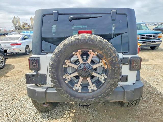 51522496 :رقم المزاد ، 1C4HJWDG9HL596438 vin ، 2017 Jeep Wrangler Unlimited مزاد بيع