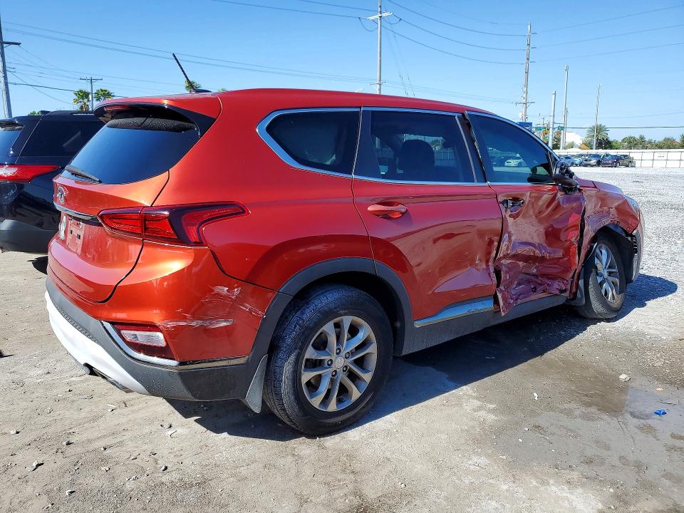 52305726 :رقم المزاد ، 5NMS23AD8KH104664 vin ، 2019 Hyundai Santa Fe مزاد بيع