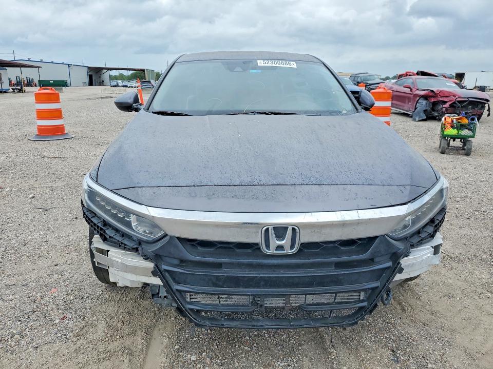 Продаж на аукціоні авто 2019 Honda Accord, vin: 1HGCV1F10KA161564, номер лоту: 52300886