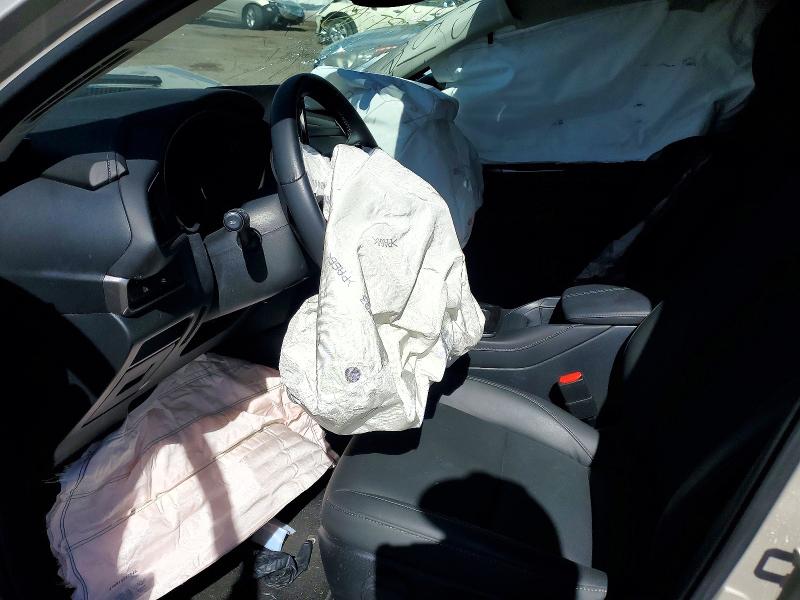 52099646 :رقم المزاد ، 3MVDMBBM1RM702838 vin ، 2024 Mazda Cx-30 مزاد بيع