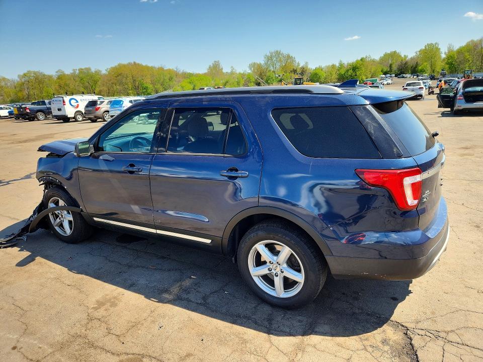 2017 Ford Explorer მანქანა იყიდება აუქციონზე, vin: 1FM5K8D80HGC44065, აუქციონის ნომერი: 52144576
