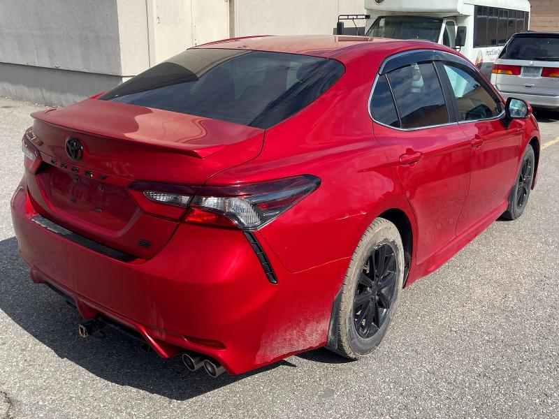 2022 Toyota Camry მანქანა იყიდება აუქციონზე, vin: 4T1G11AK9NU040137, აუქციონის ნომერი: 54863526
