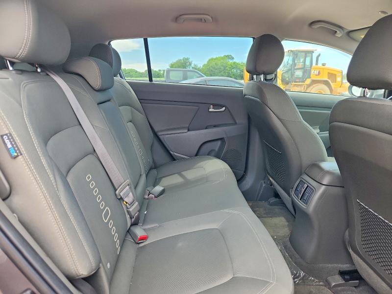 52820166 :رقم المزاد ، KNDPC3AC3F7728895 vin ، 2015 Kia Sportage مزاد بيع
