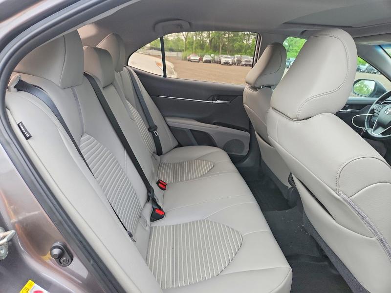 Продажа на аукционе авто 2019 Toyota Camry, vin: 4T1B11HK1KU226413, номер лота: 54878636