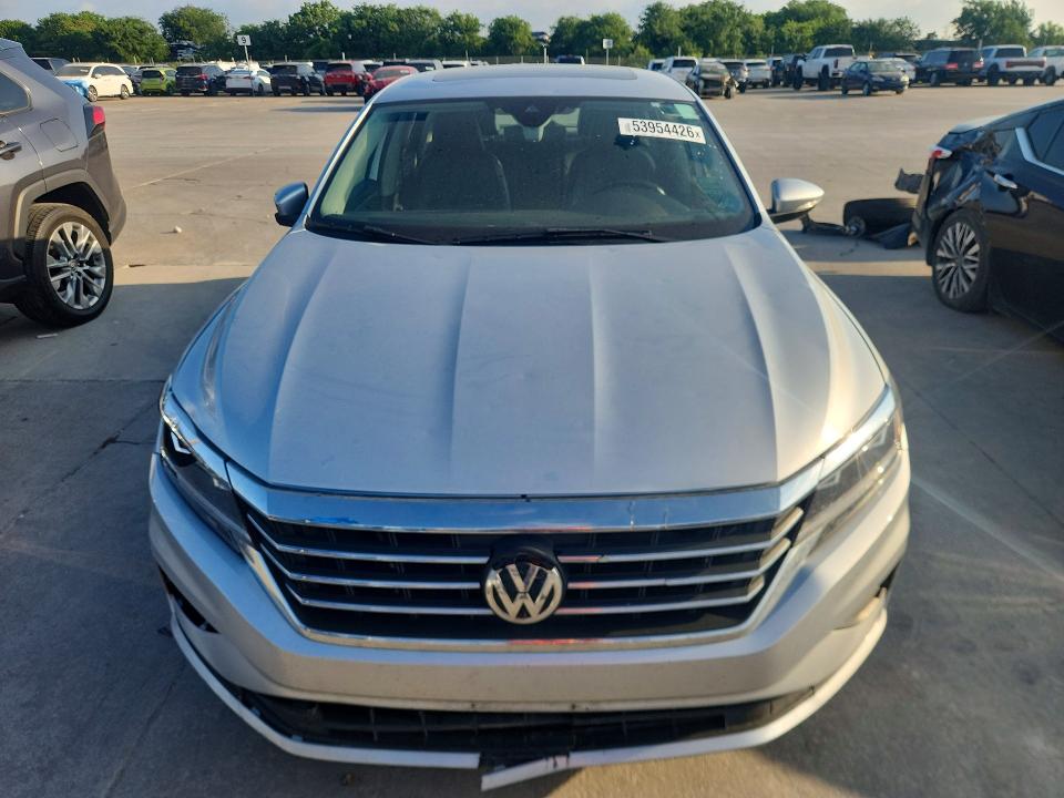 Продажа на аукционе авто 2021 Volkswagen Passat, vin: 1VWSA7A33MC014984, номер лота: 53954426
