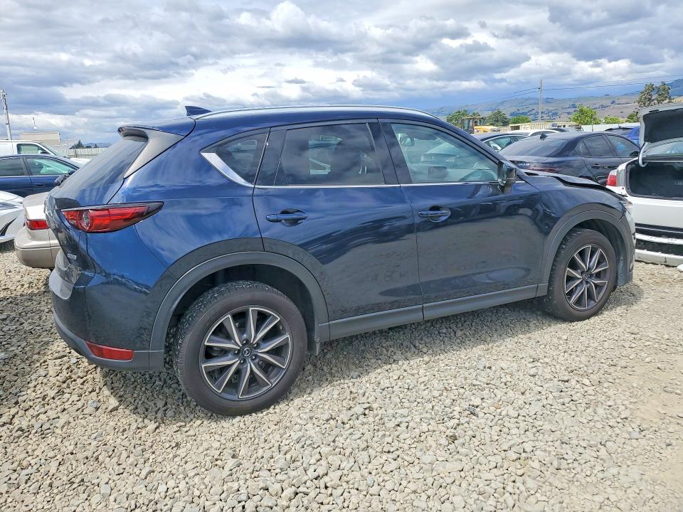 Продаж на аукціоні авто 2017 Mazda Cx-5, vin: JM3KFADLXH0225384, номер лоту: 52268576