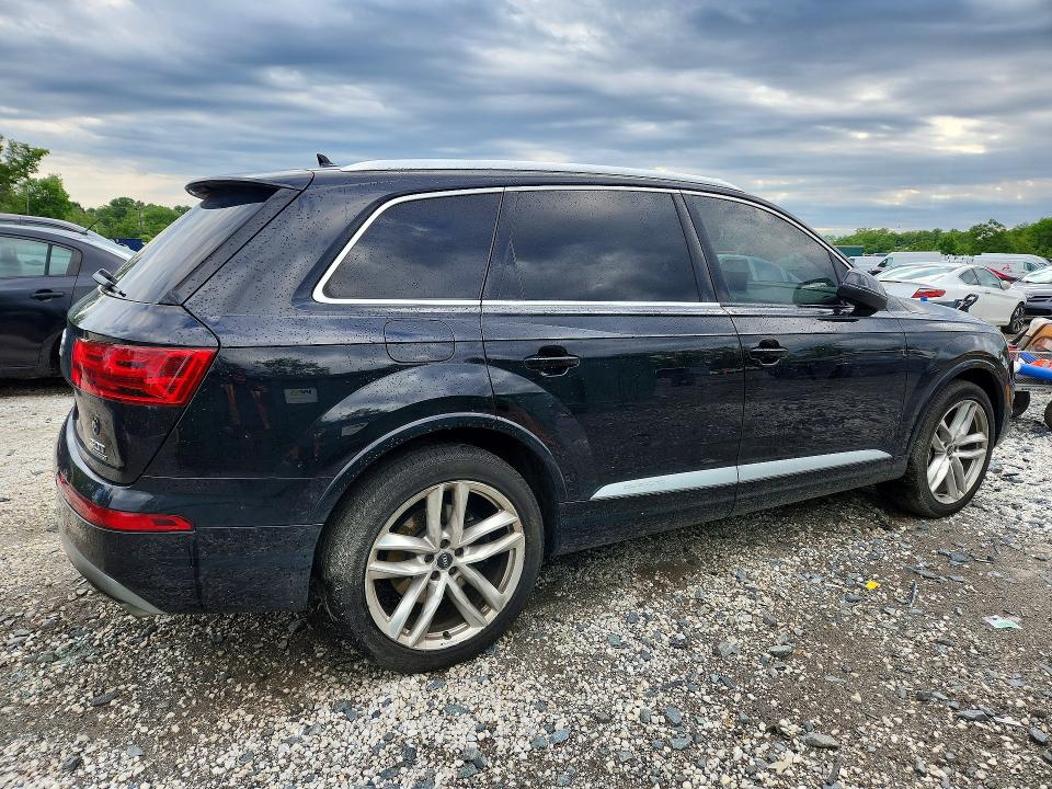 2018 Audi Q7 მანქანა იყიდება აუქციონზე, vin: WA1VAAF79JD028073, აუქციონის ნომერი: 53507226