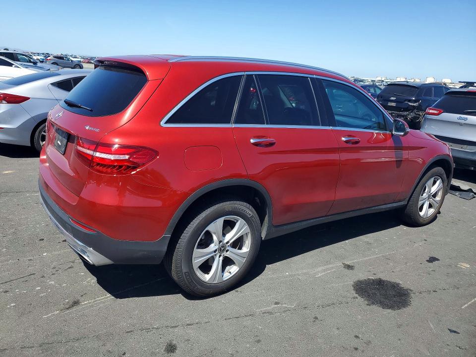 53279686 :رقم المزاد ، WDC0G4KBXJV070265 vin ، 2018 Mercedes-benz Glc مزاد بيع