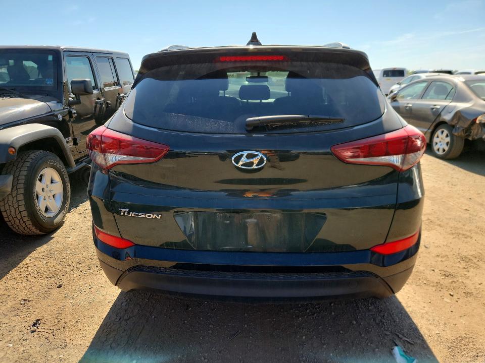 55047336 :رقم المزاد ، KM8J33A48JU830651 vin ، 2018 Hyundai Tucson مزاد بيع