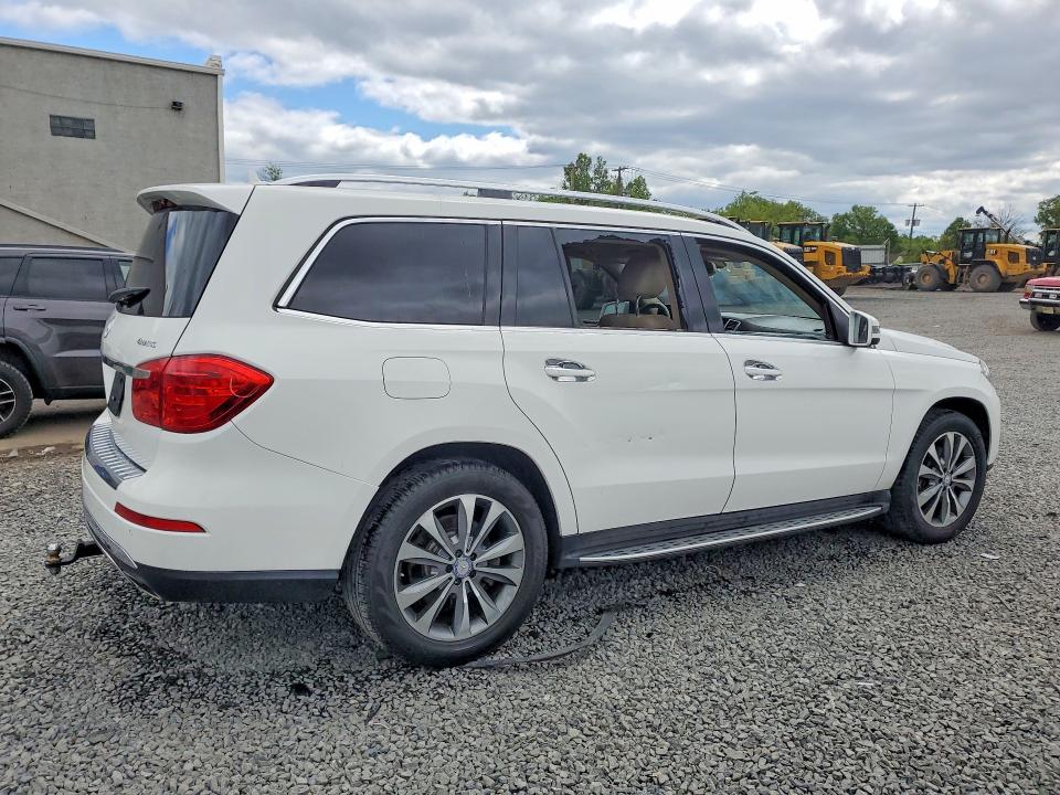 53421096 :رقم المزاد ، 4JGDF6EE5GA656346 vin ، 2016 Mercedes-benz Gl مزاد بيع