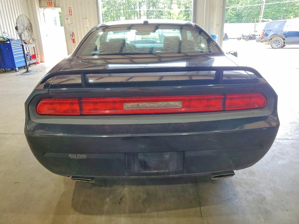 55029736 :رقم المزاد ، 2B3CJ5DT2AH265416 vin ، 2010 Dodge Challenger مزاد بيع