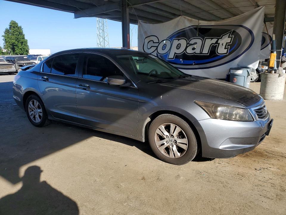 Продажа на аукционе авто 2010 Honda Accord, vin: 1HGCP2F4XAA126183, номер лота: 53611596