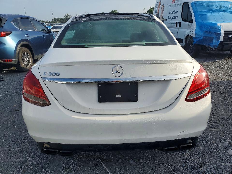 55242256 :رقم المزاد ، WDDWF4JB1HR254992 vin ، 2017 Mercedes-benz C مزاد بيع