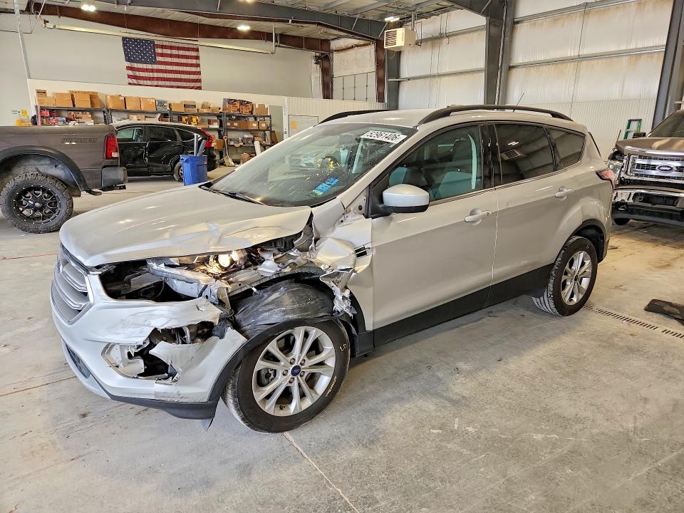 52961406 :رقم المزاد ، 1FMCU0G97HUB99327 vin ، 2017 Ford Escape مزاد بيع