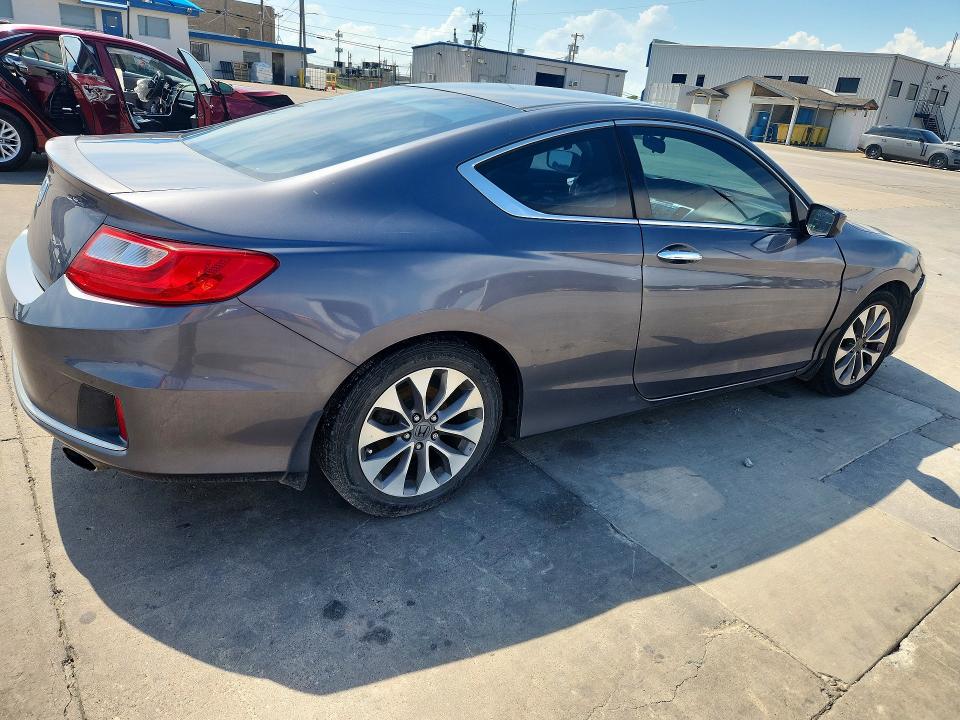 2013 Honda Accord მანქანა იყიდება აუქციონზე, vin: 1HGCT1B37DA002511, აუქციონის ნომერი: 55131446