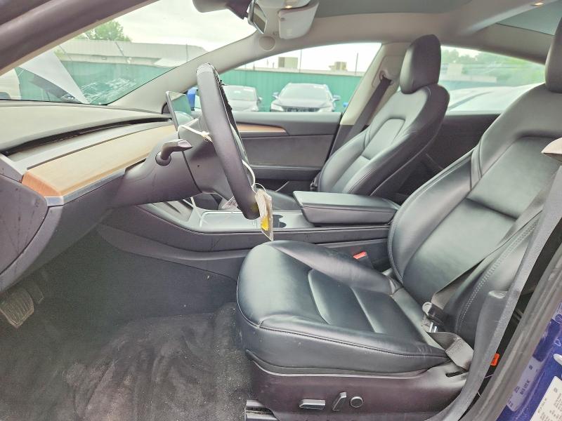 54825826 :رقم المزاد ، 5YJ3E1EA3NF370499 vin ، 2022 Tesla Model 3 مزاد بيع