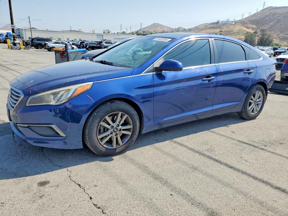2017 Hyundai Sonata მანქანა იყიდება აუქციონზე, vin: 5NPE24AF3HH542525, აუქციონის ნომერი: 51833266