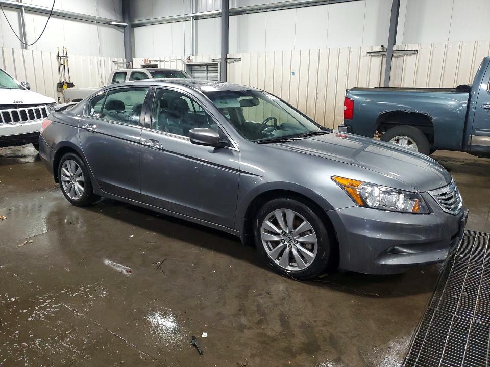 2011 Honda Accord მანქანა იყიდება აუქციონზე, vin: 1HGCP3F84BA019303, აუქციონის ნომერი: 53664126