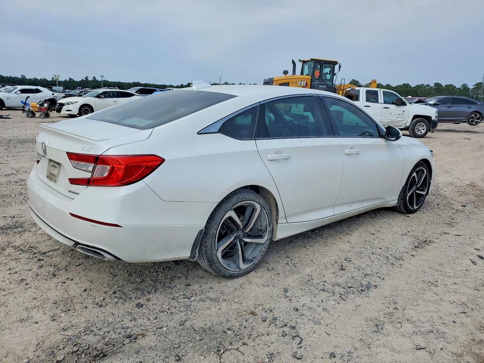 51032546 :رقم المزاد ، 1HGCV1F38LA044012 vin ، 2020 Honda Accord مزاد بيع
