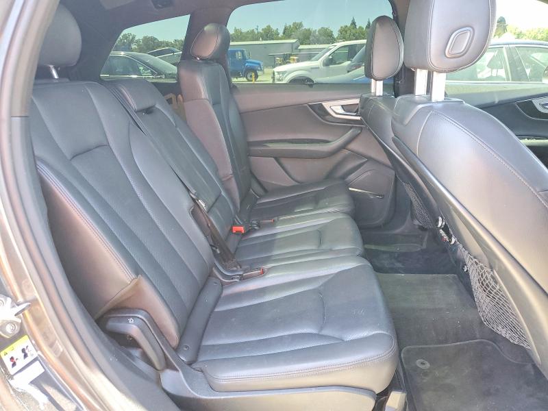 Продаж на аукціоні авто 2018 Audi Q7, vin: WA1LHAF7XJD038856, номер лоту: 53564576