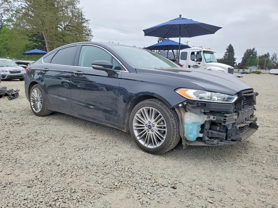 52049326 :رقم المزاد ، 3FA6P0H9XGR173615 vin ، 2016 Ford Fusion مزاد بيع