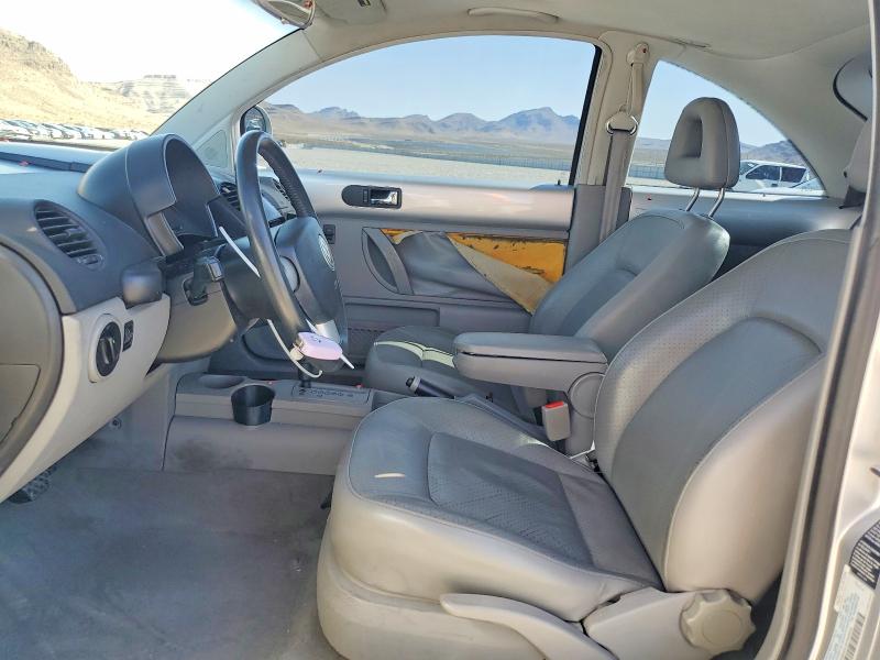 Продажа на аукционе авто 2000 Volkswagen New Beetle, vin: 3VWDD21C9YM499543, номер лота: 55115266
