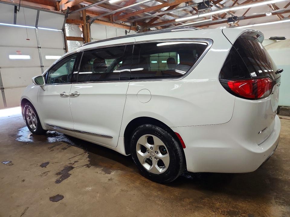 2017 Chrysler Pacifica მანქანა იყიდება აუქციონზე, vin: 2C4RC1EG1HR644120, აუქციონის ნომერი: 54288216