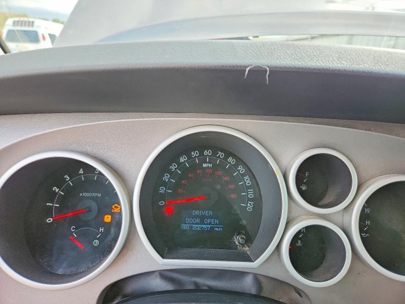 53214156 :رقم المزاد ، 5TFHW5F15BX195294 vin ، 2011 Toyota Tundra مزاد بيع
